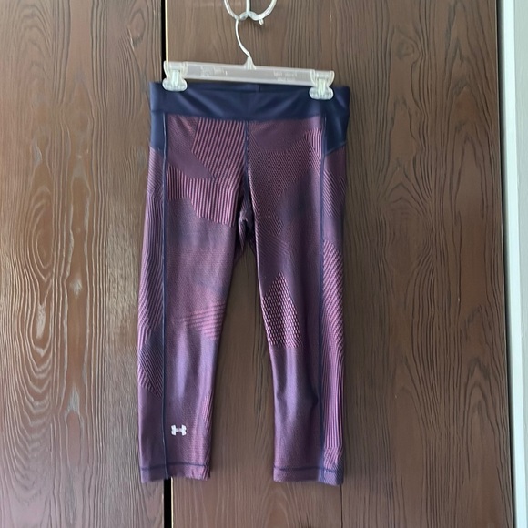 Under Armour athletic capris joggers. Size XS - Picture 1 of 5
